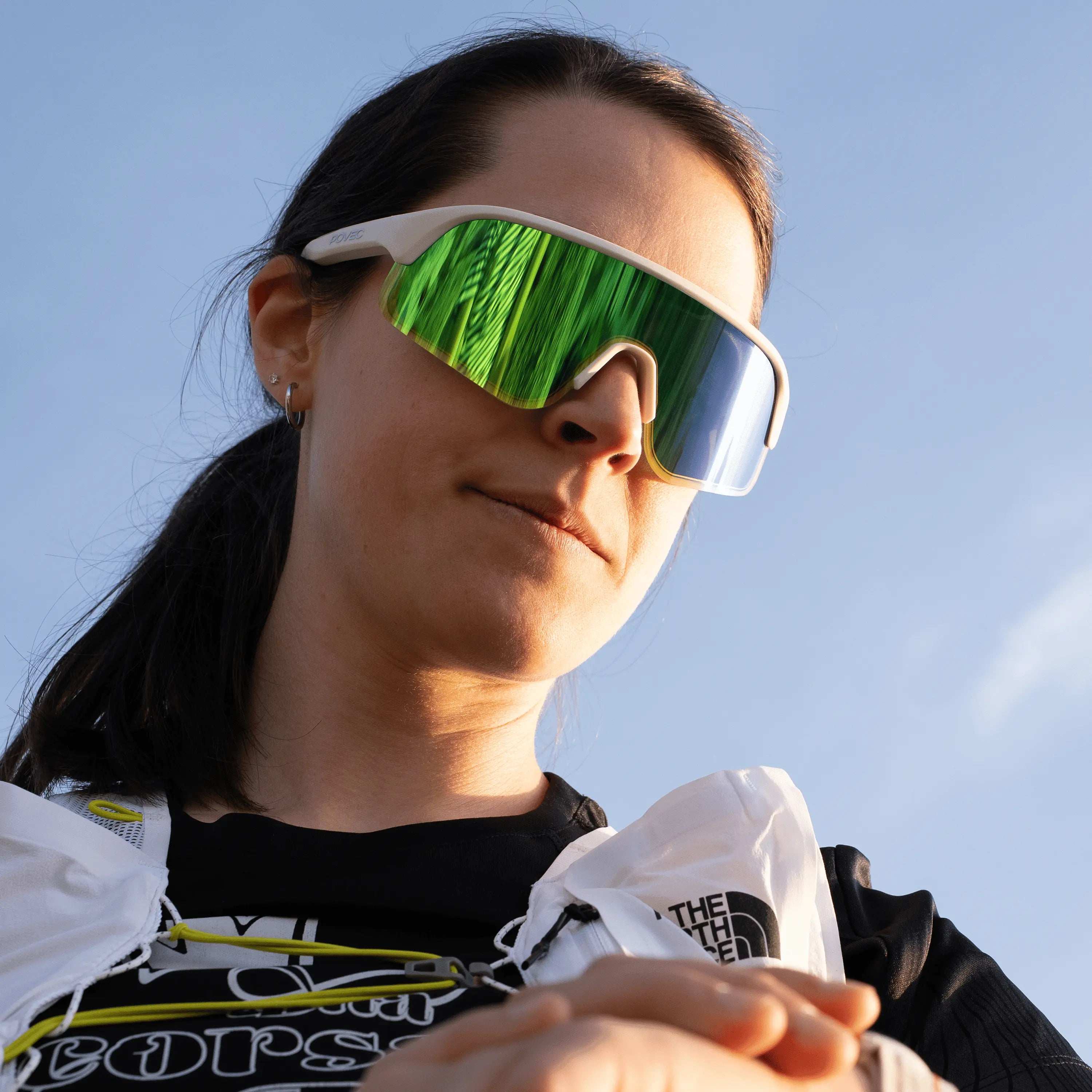 #Color_Arctic White + Green Revo